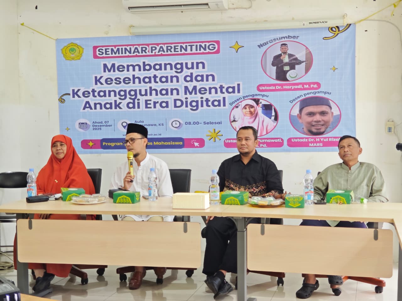 PKM Seminar Parenting IAI Jamiat Kheir: Bangun Ketangguhan Mental Anak di Era Digital
